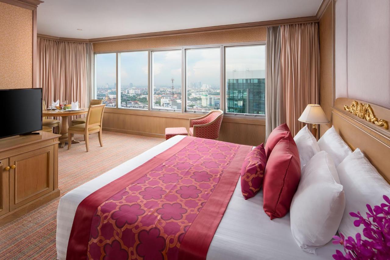 Palace Khách sạn 4*