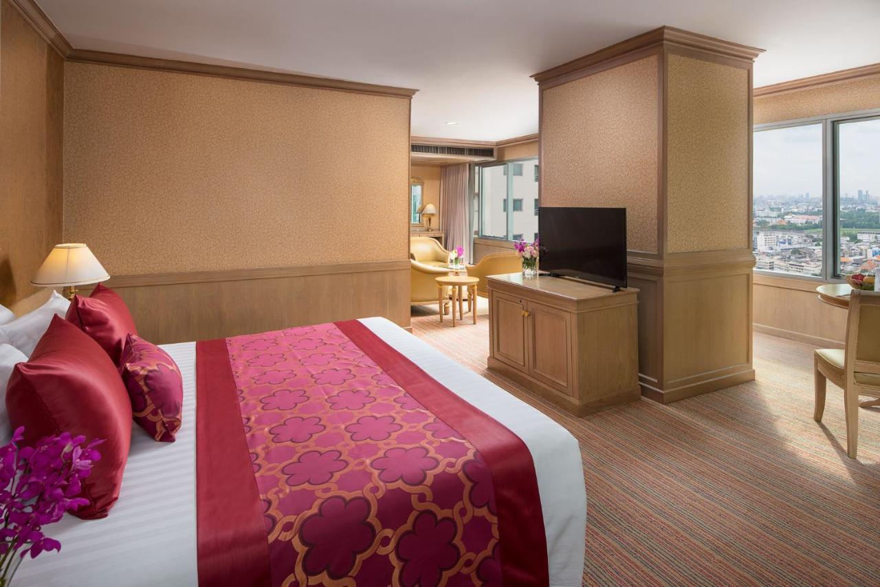 Khách sạn Palace 4*